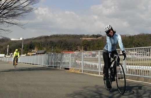 どちらかと言えばまだ寒いです。平日ビギナーズライド